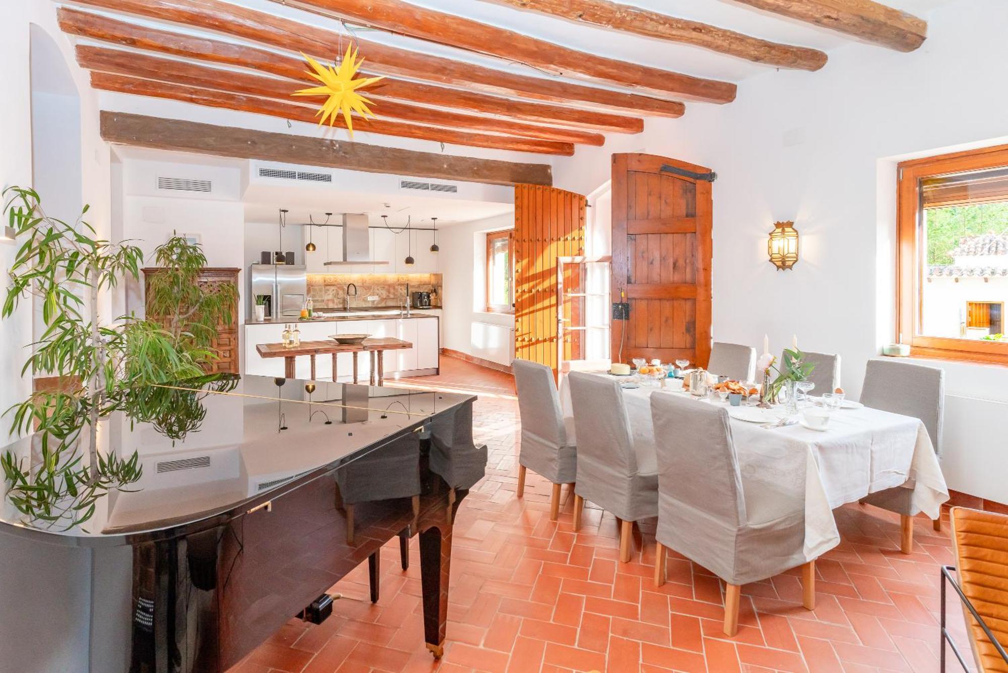 La Terraza - Grosszuegiges Appartment In Katalanischer Masia Sant Iscle De Vallalta ภายนอก รูปภาพ